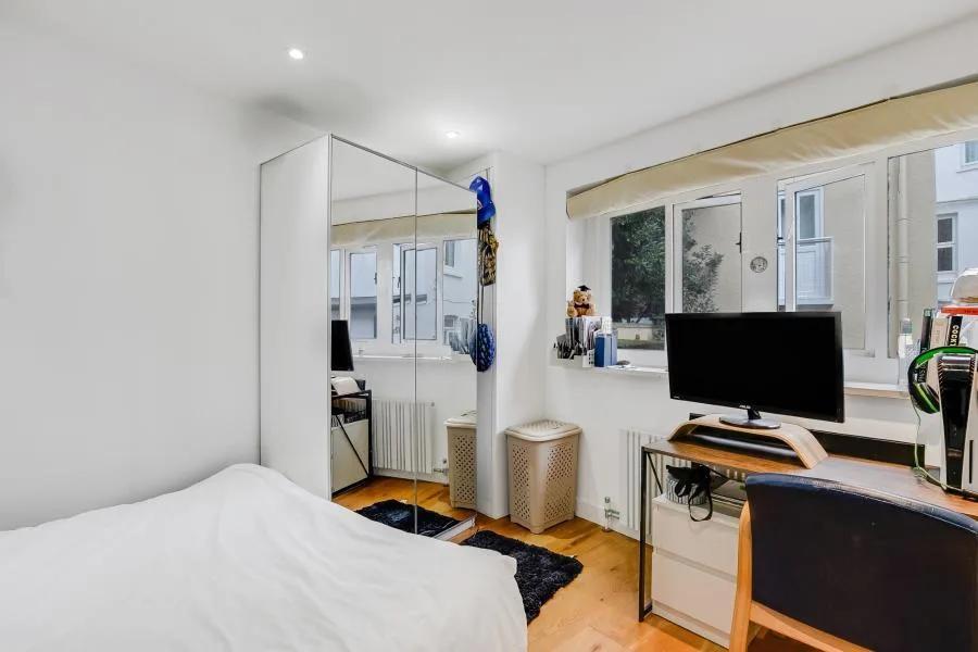 4 bedroom terraced house for rent