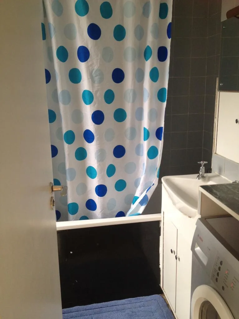 1 bedroom house share for rent