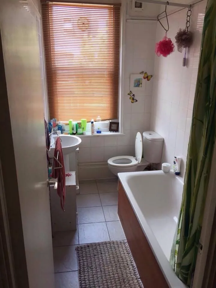 1 bedroom house share for rent