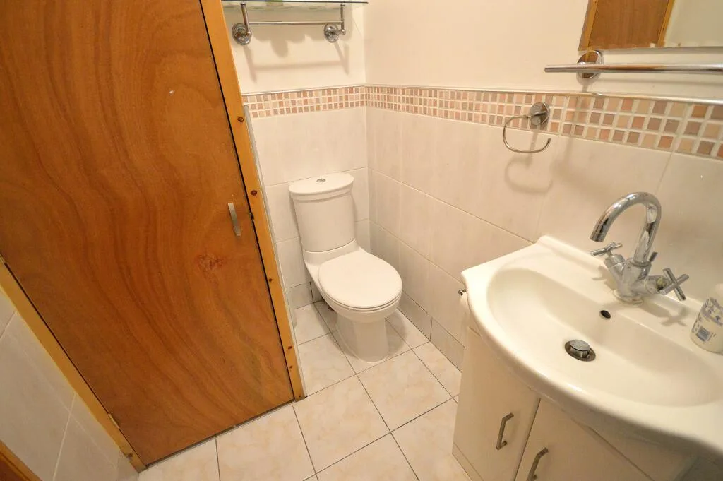 Flat share for rent