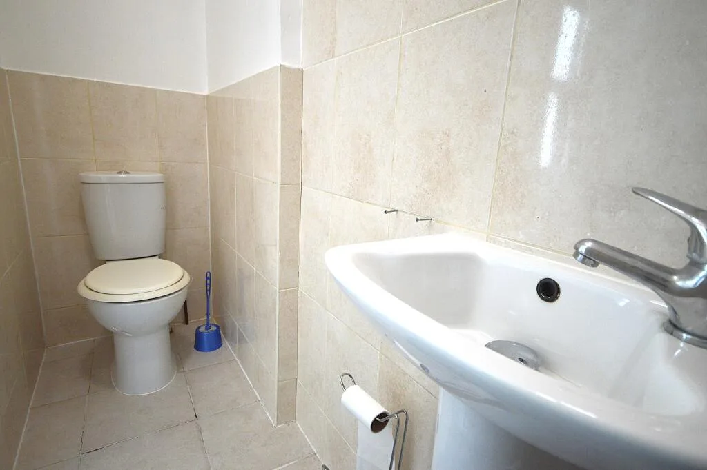 1 bedroom flat share for rent