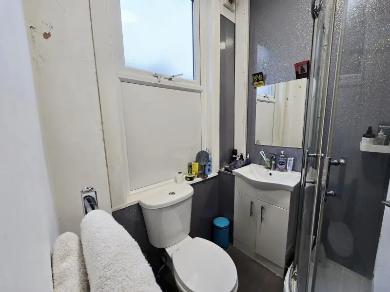 4 bedroom terraced house for rent