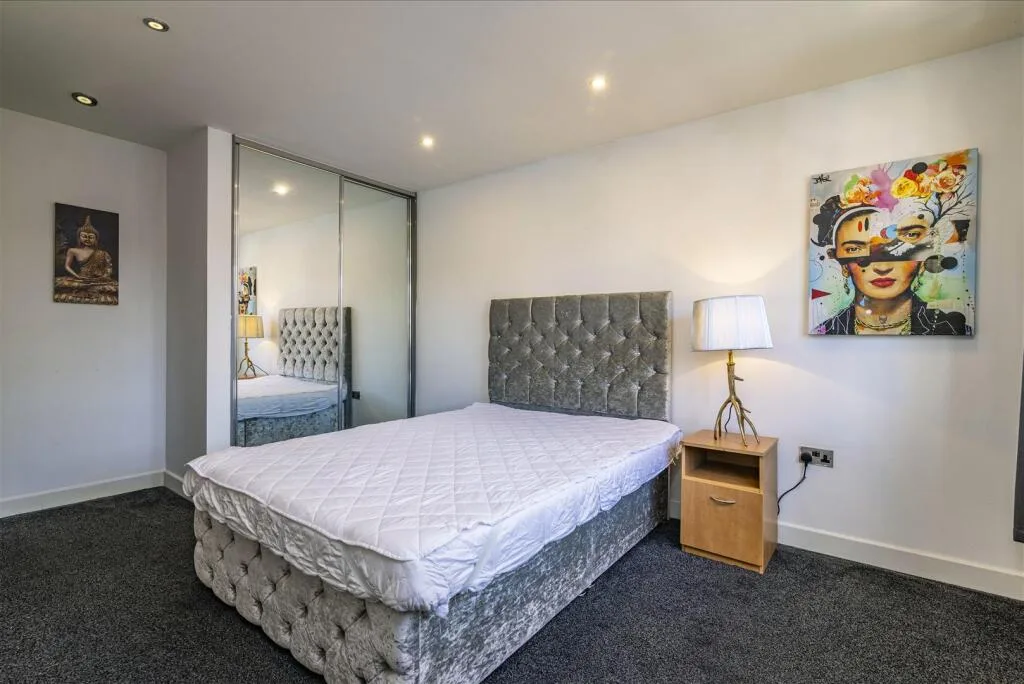 2 bedroom apartment for rent