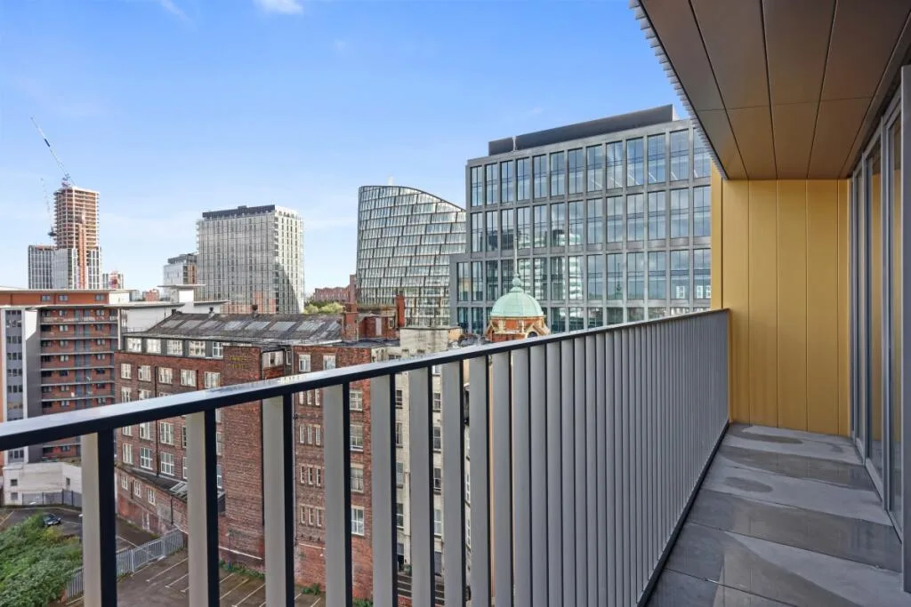 3 bedroom flat for rent