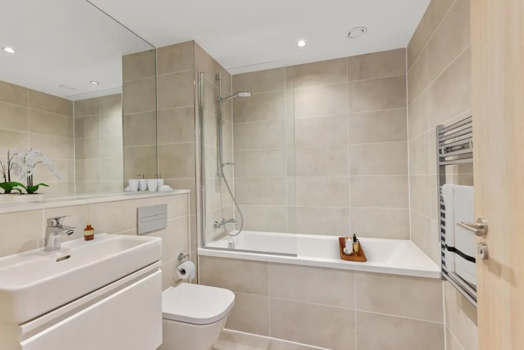 3 bedroom flat for rent