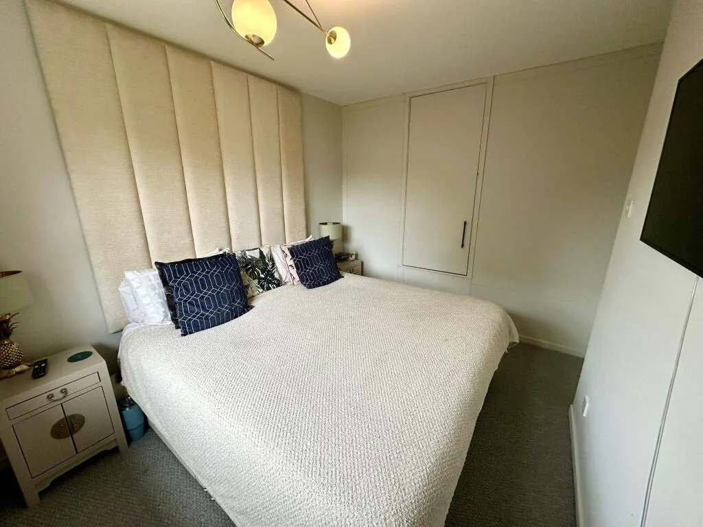 3 bedroom semi-detached house for rent