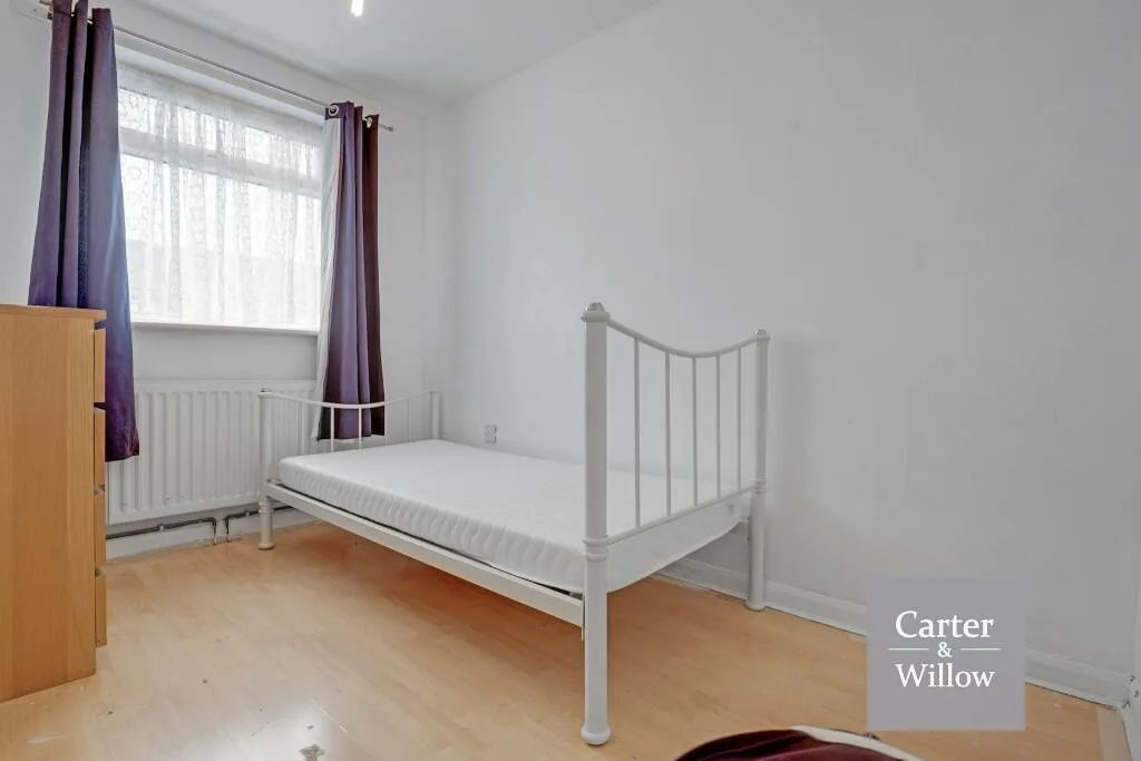 3 bedroom town house for rent