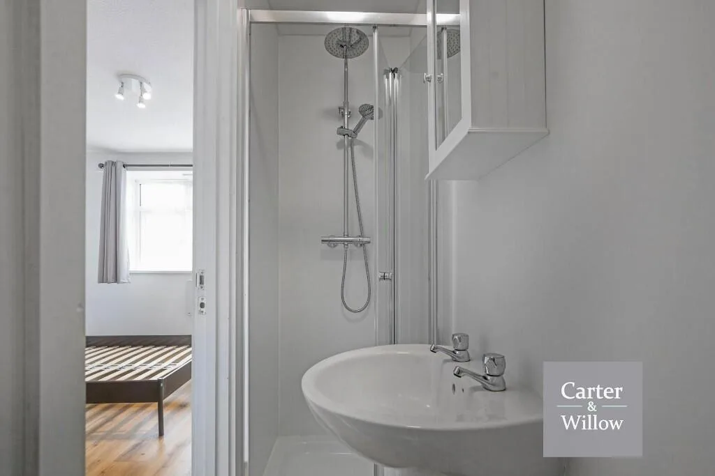3 bedroom town house for rent