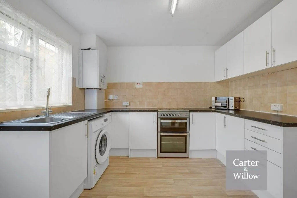 3 bedroom town house for rent