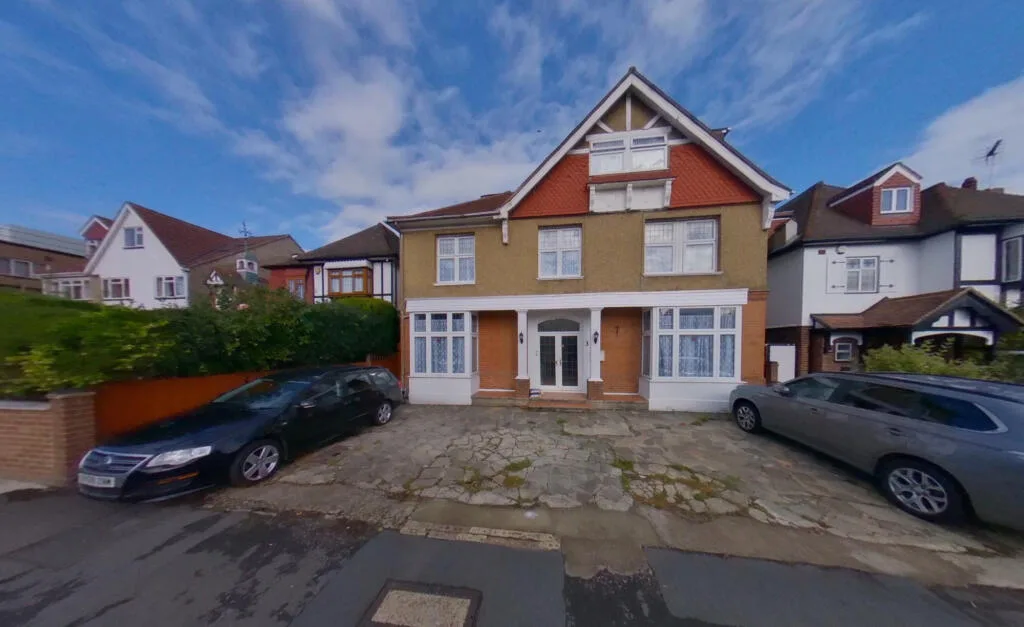 1 bedroom house share for rent