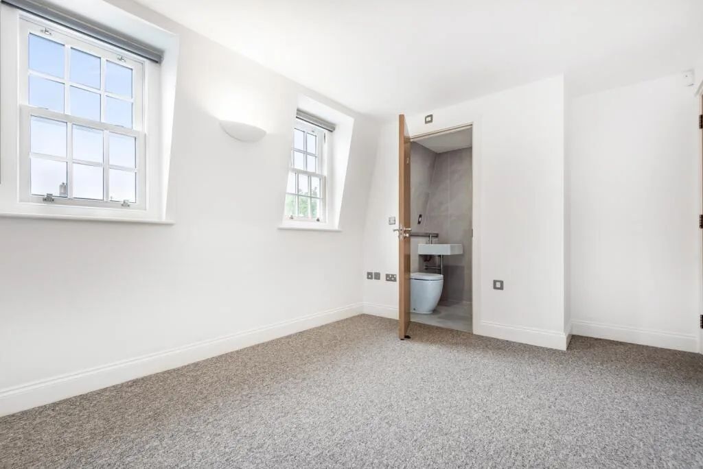 4 bedroom terraced house for rent