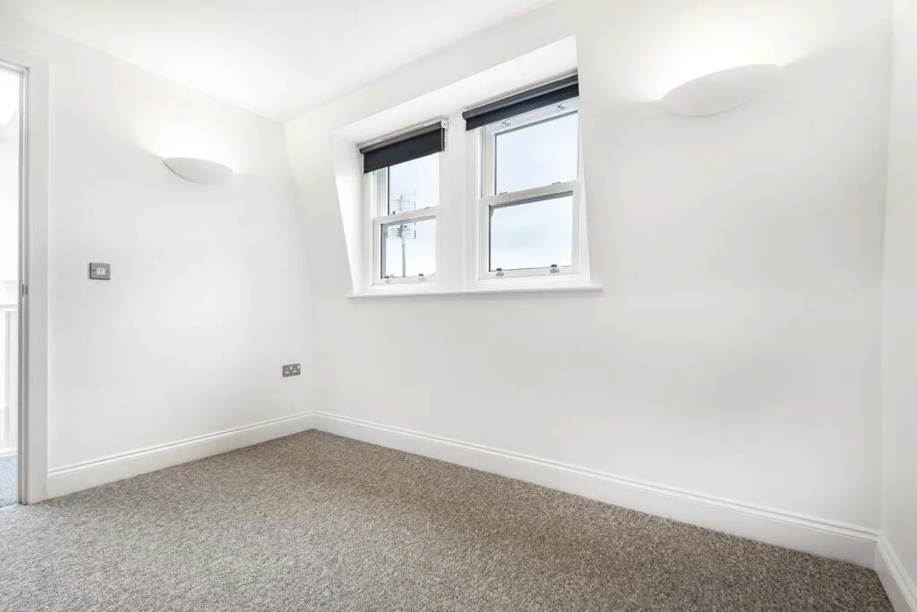 4 bedroom terraced house for rent