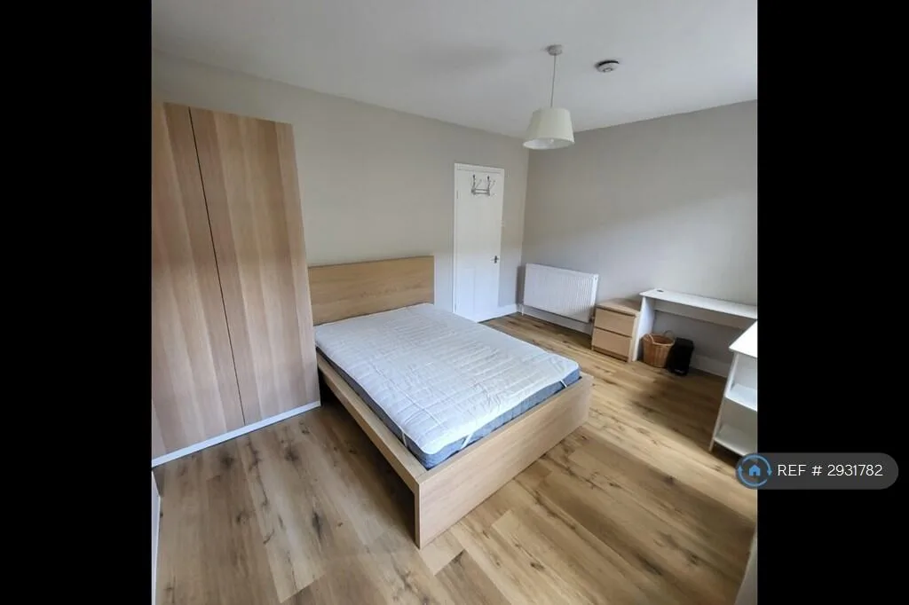 4 bedroom terraced house for rent