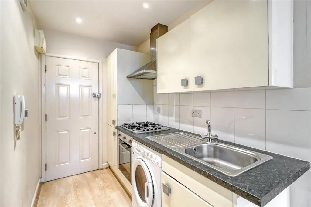 Studio apartment for rent