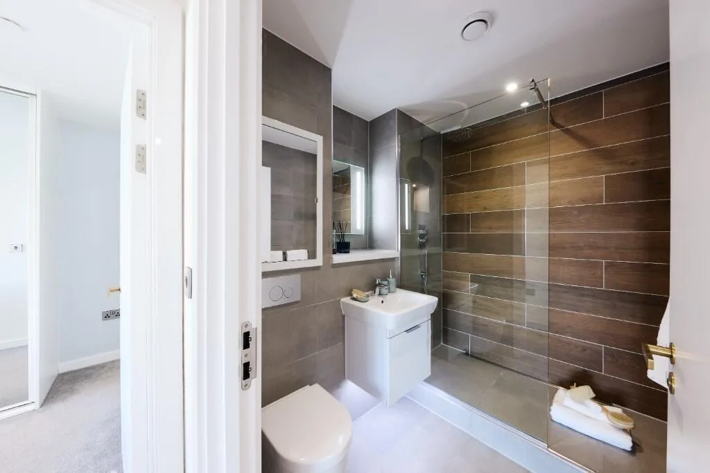 2 bedroom town house for rent