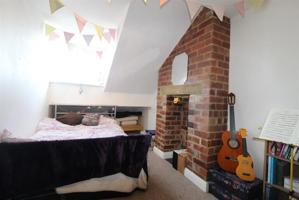 2 bedroom terraced house for rent