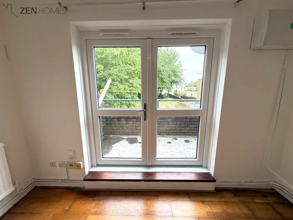 1 bedroom maisonette for rent