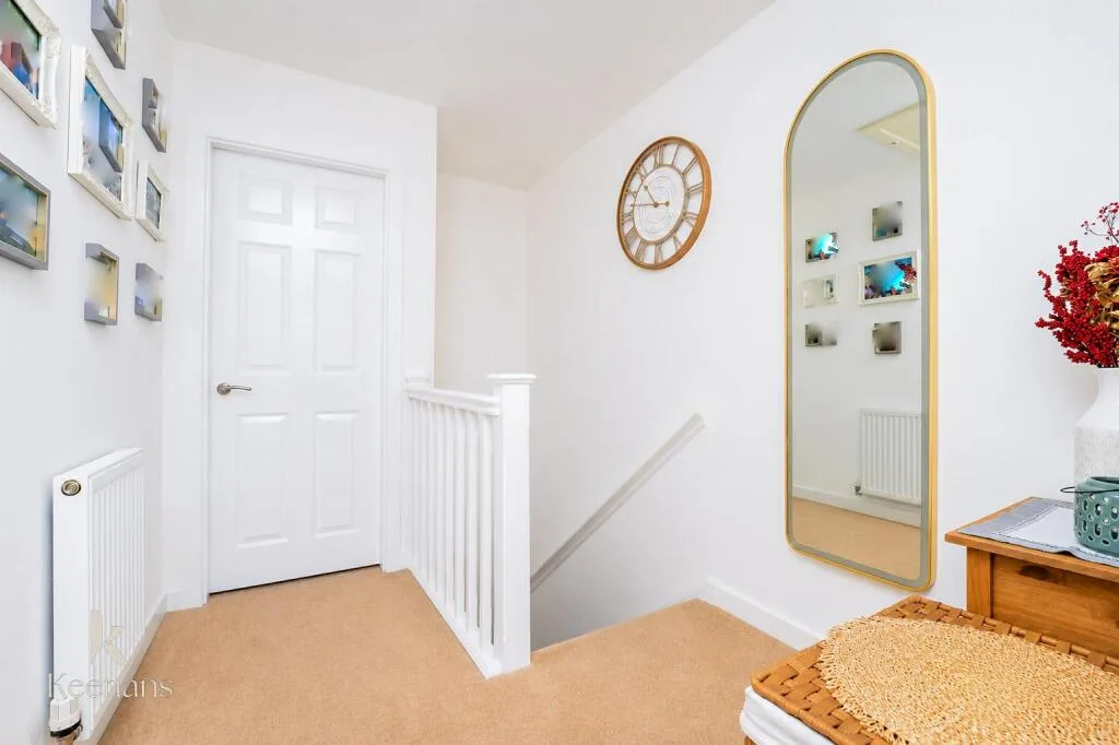 2 bedroom end of terrace house for rent