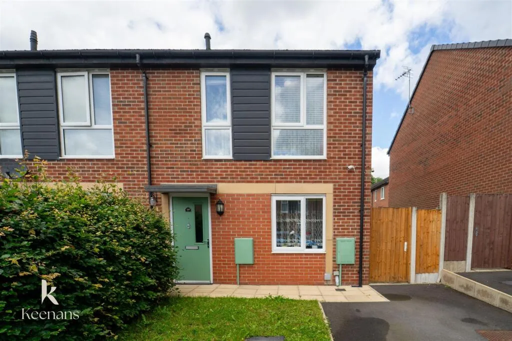 2 bedroom end of terrace house for rent