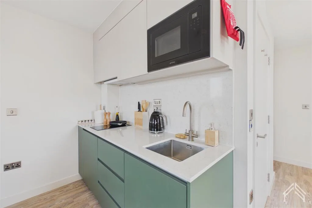 Studio apartment for rent