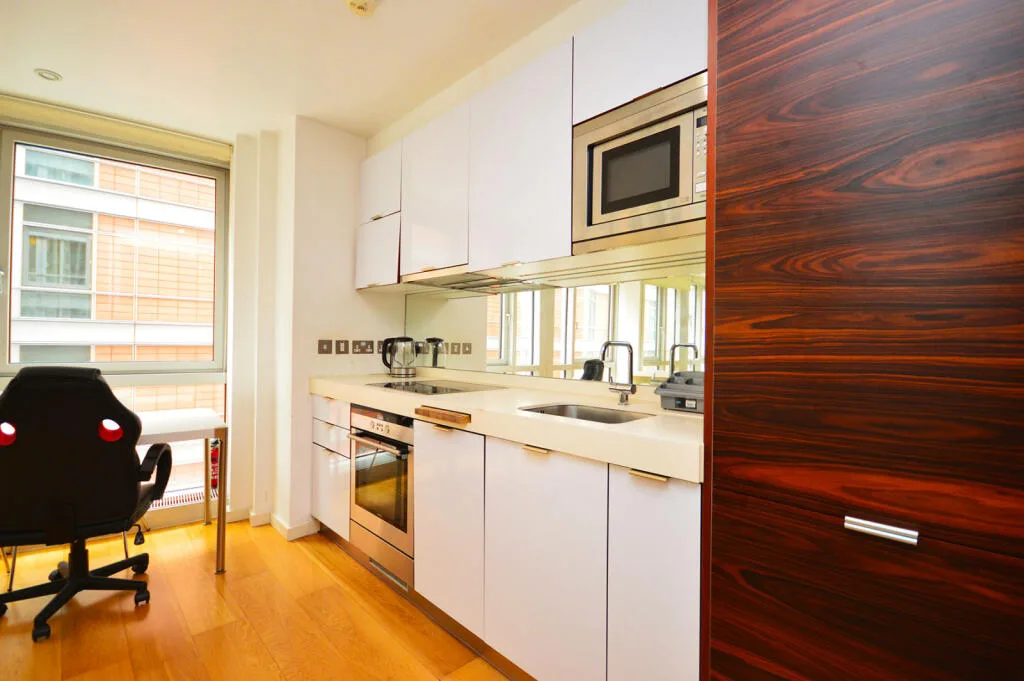 Studio flat for rent