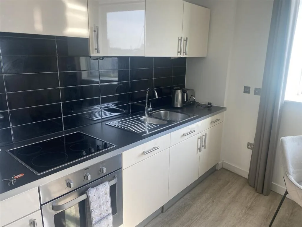 Studio flat for rent