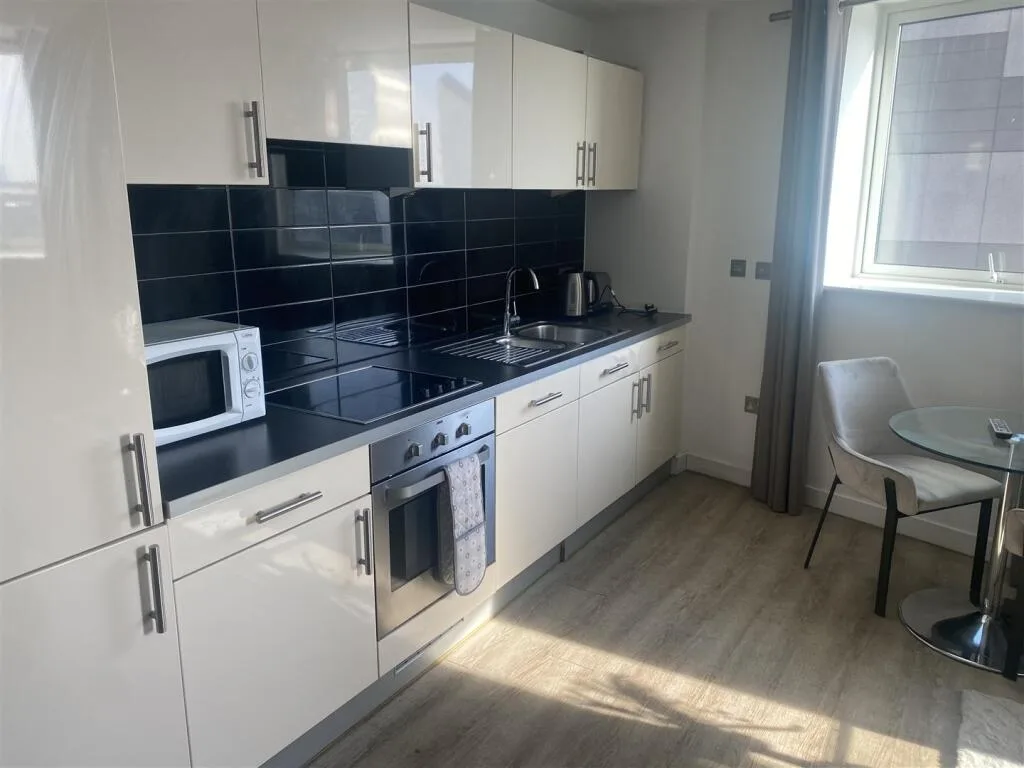 Studio flat for rent