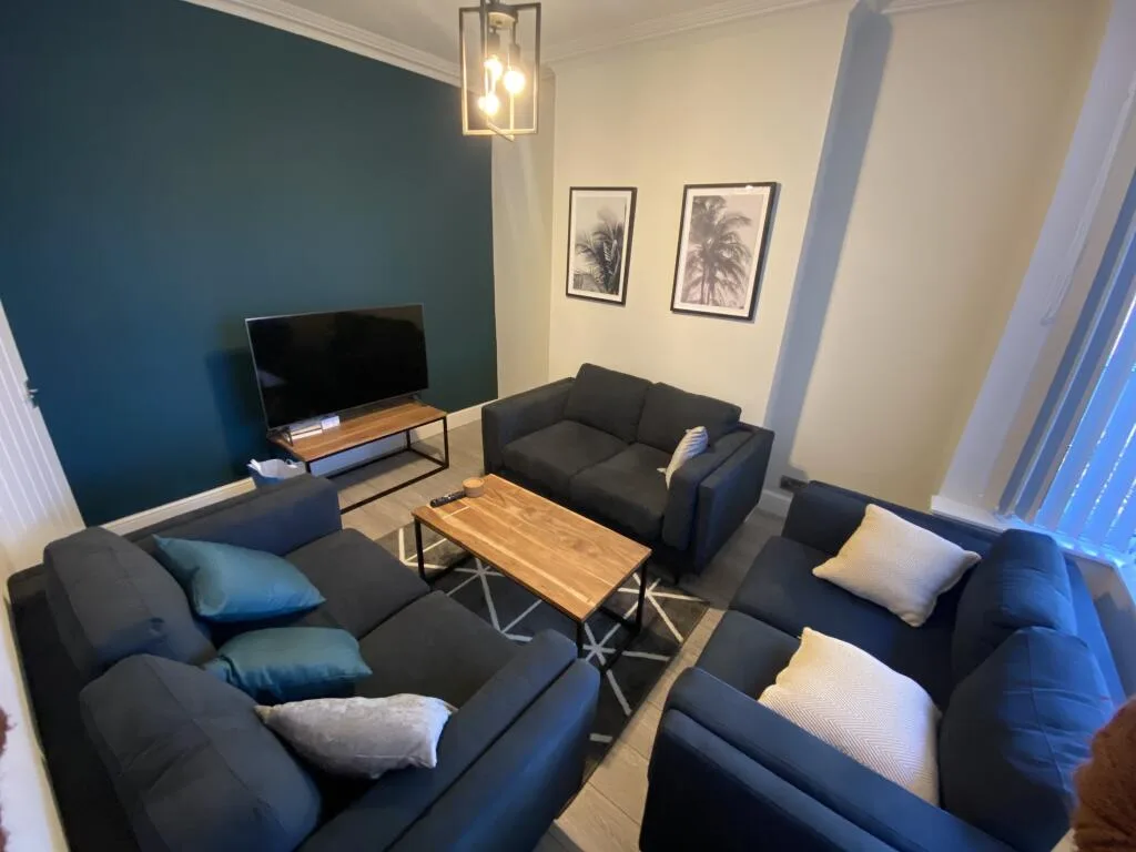 1 bedroom house for rent
