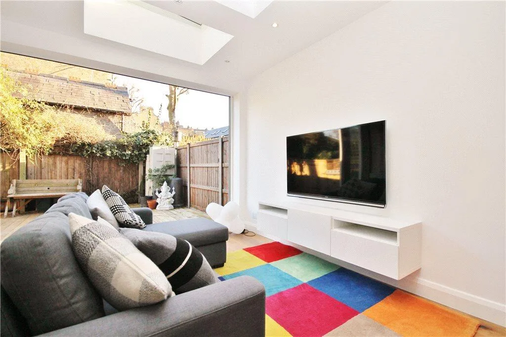 3 bedroom apartment for rent