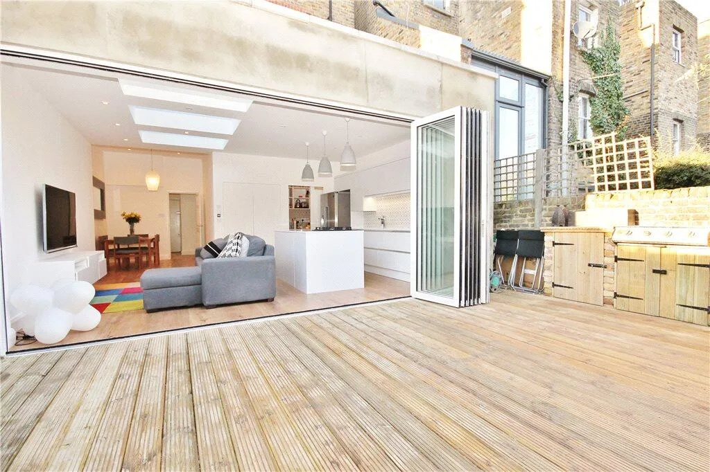 3 bedroom apartment for rent