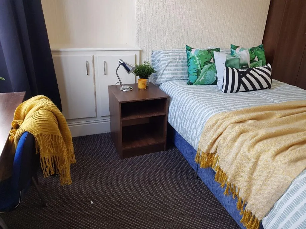 4 bedroom terraced house for rent
