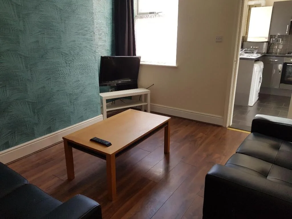 4 bedroom terraced house for rent