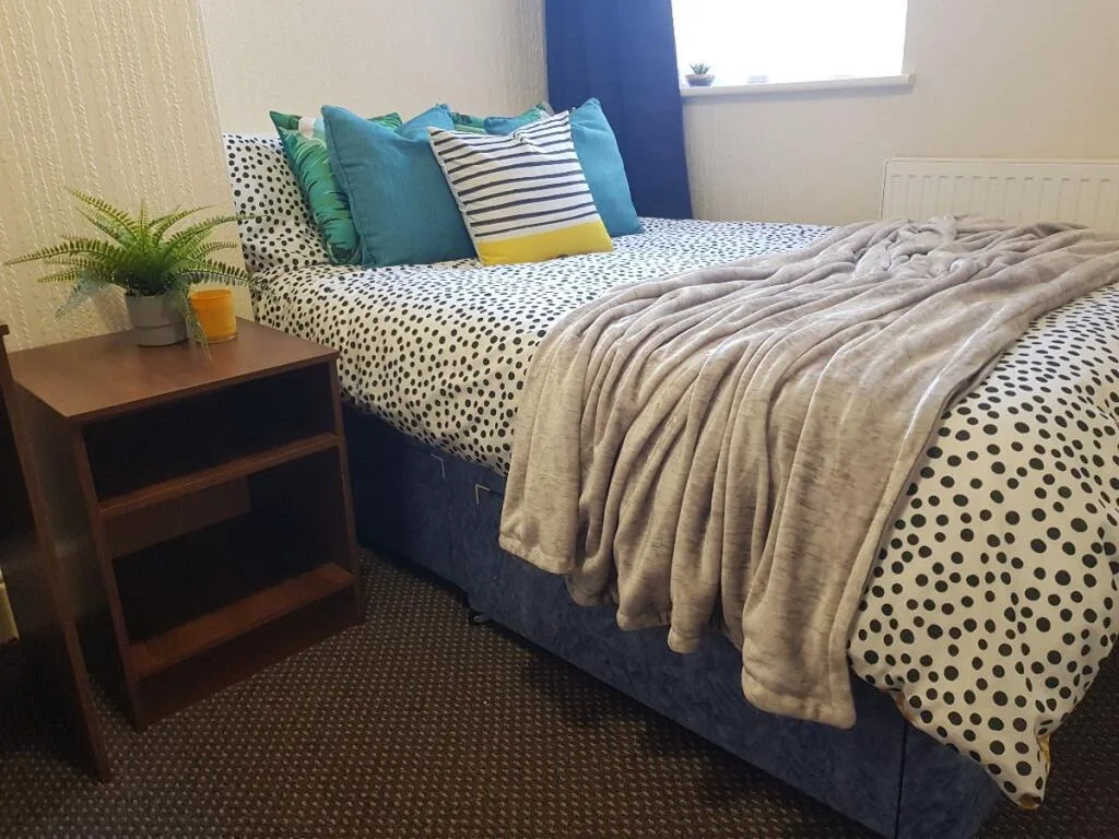 4 bedroom terraced house for rent