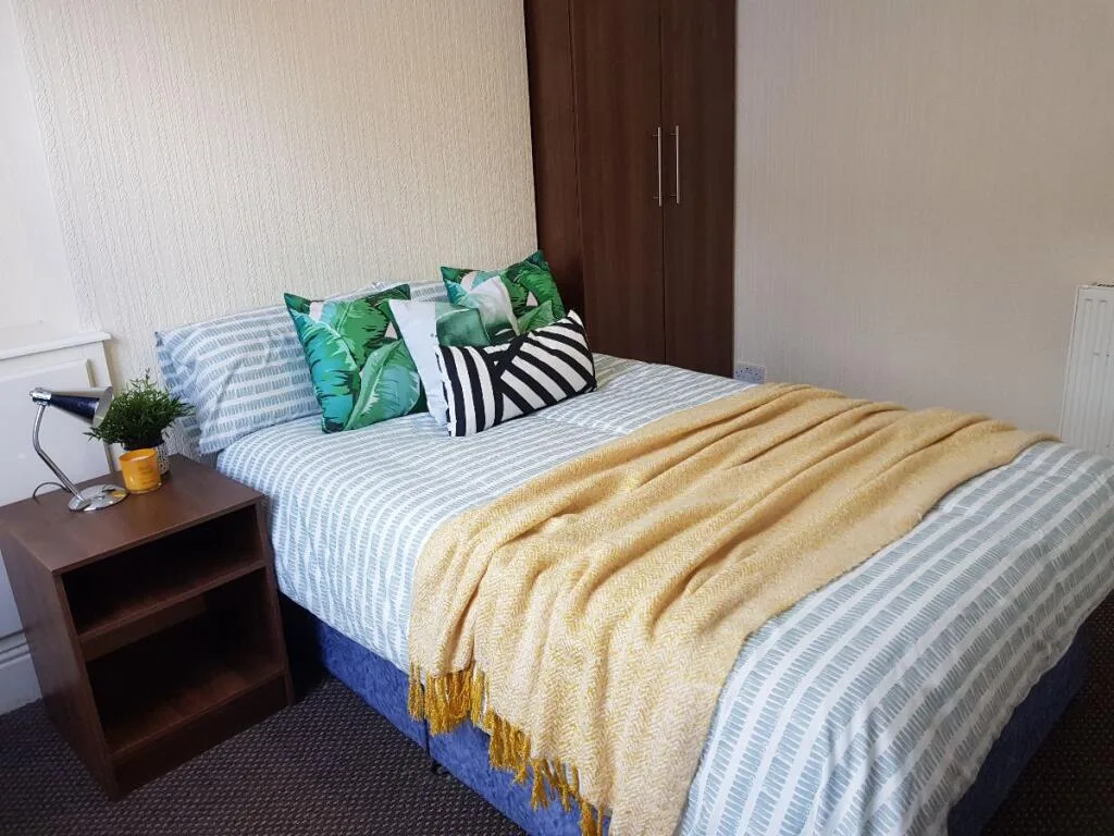 4 bedroom terraced house for rent