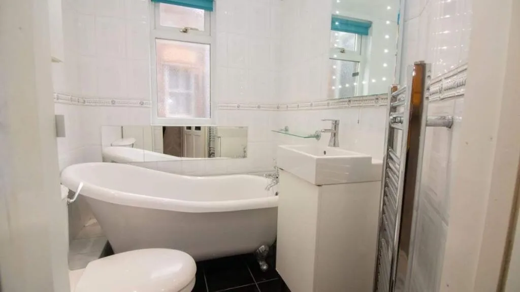 4 bedroom terraced house for rent