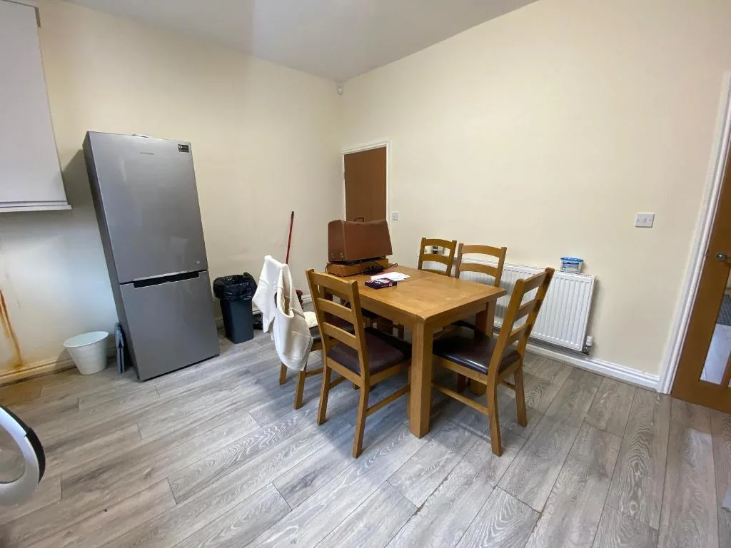 4 bedroom terraced house for rent