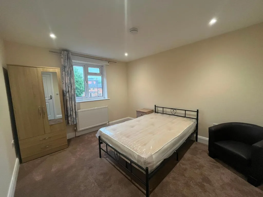 4 bedroom detached house for rent