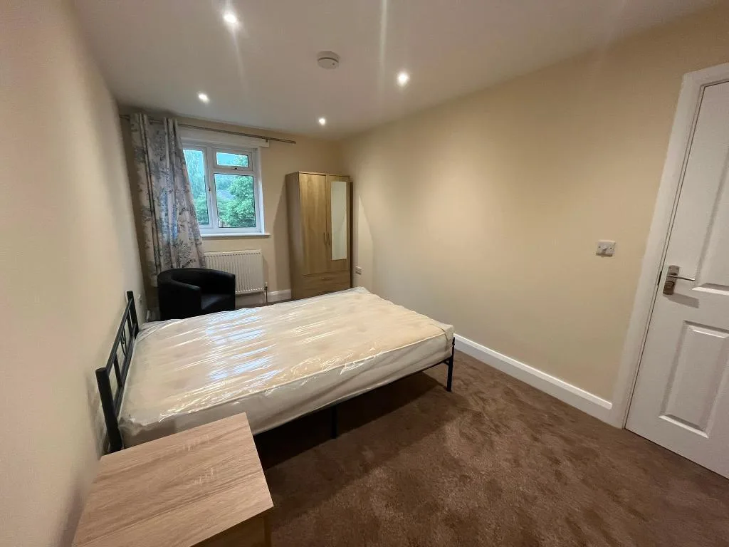 4 bedroom detached house for rent