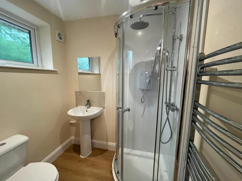 4 bedroom detached house for rent