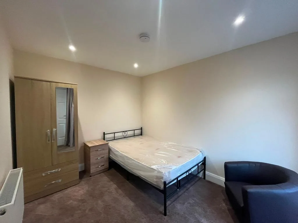 4 bedroom detached house for rent
