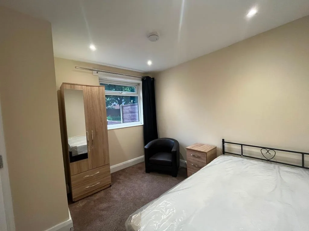 4 bedroom detached house for rent