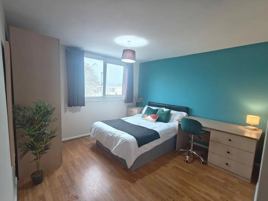 1 bedroom house share for rent