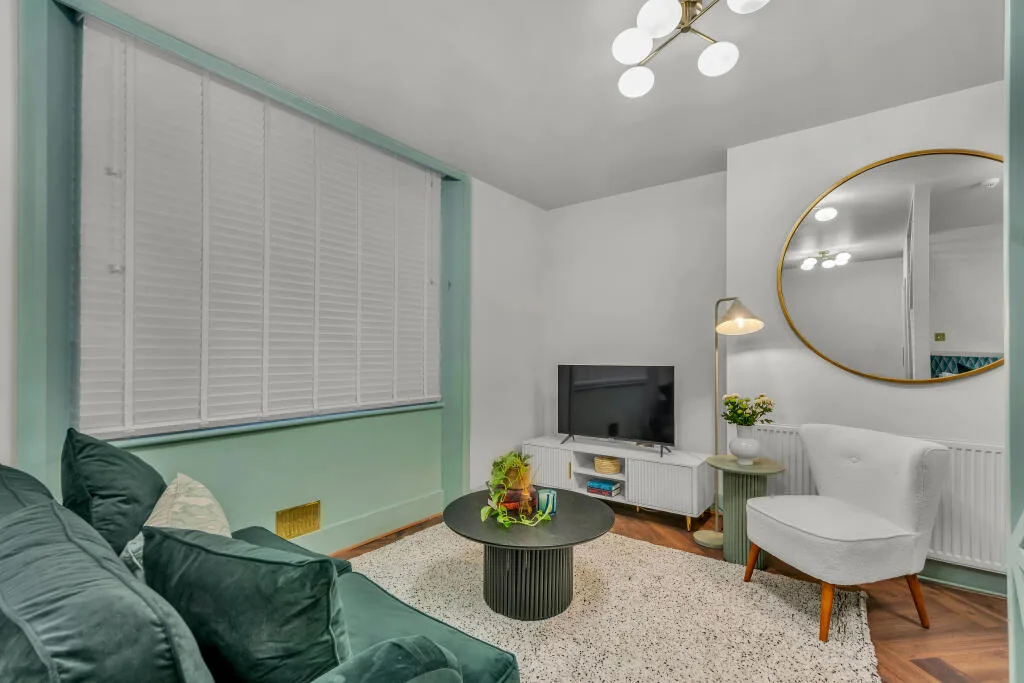 Studio flat for rent