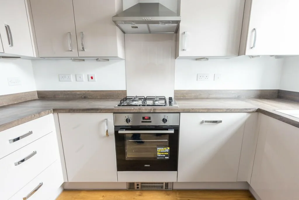 2 bedroom semi-detached house for rent