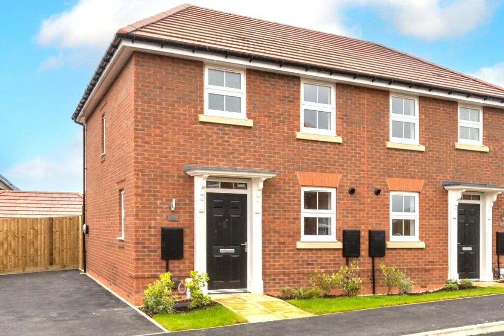 2 bedroom semi-detached house for rent