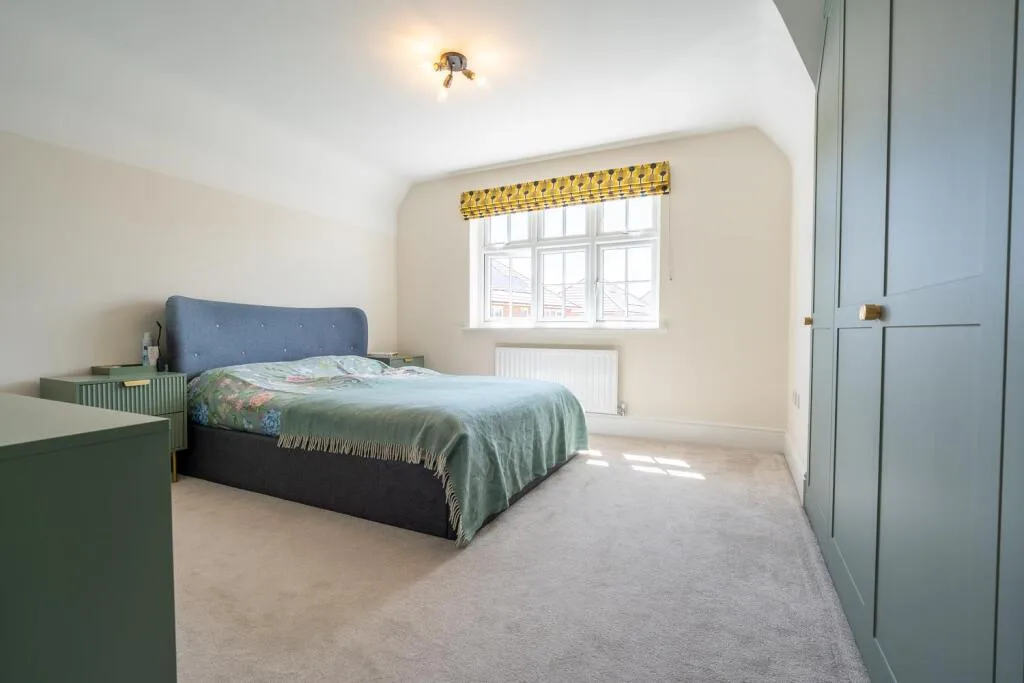 4 bedroom detached house for rent