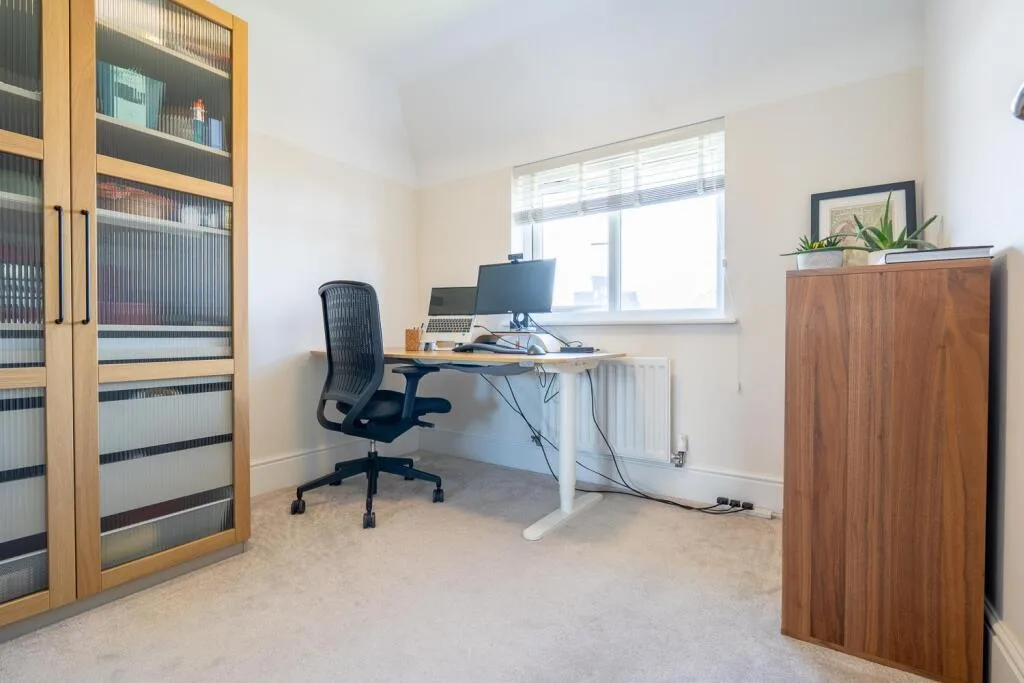 4 bedroom detached house for rent
