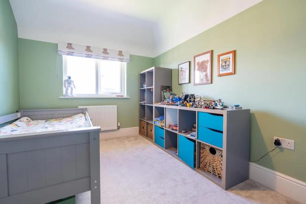 4 bedroom detached house for rent