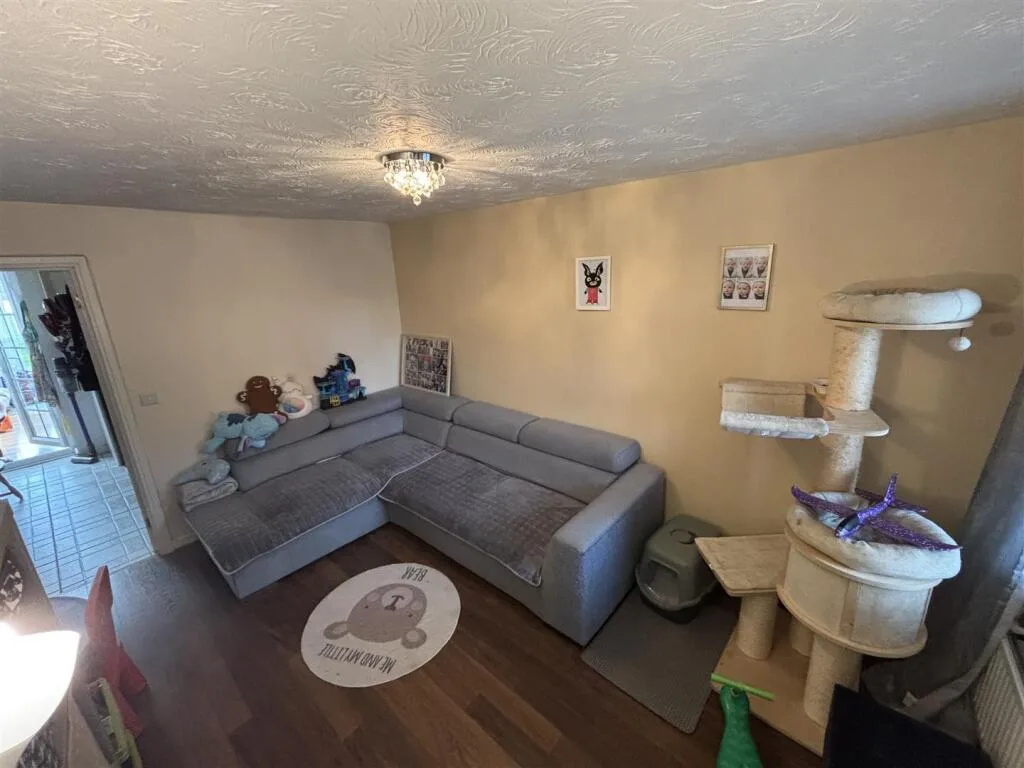 3 bedroom terraced house for rent