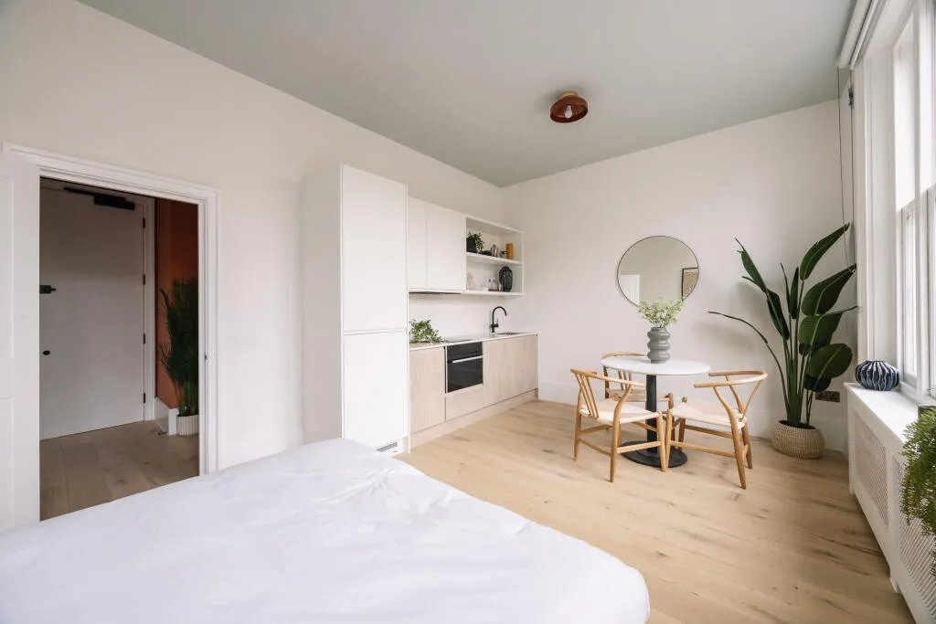 Studio flat for rent
